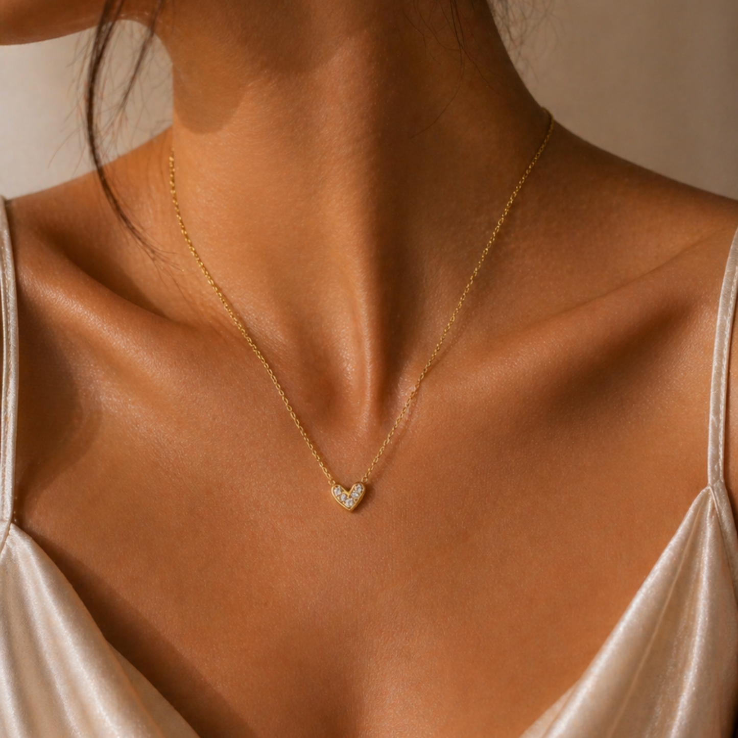 collar cadena alma dorado acero inoxidable joyería premium minimalista mujer Ecuador GLOWCHIC