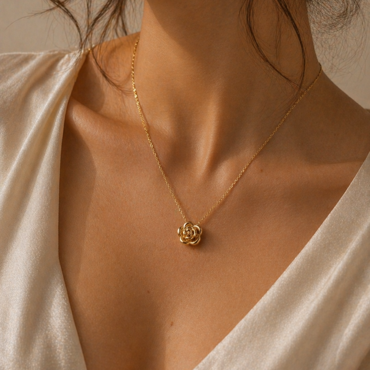 collar cadena dulce rosa dorado acero inoxidable joyería premium minimalista mujer Ecuador GLOWCHIC